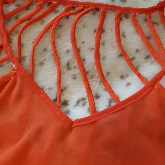 A'gaci Women's Orange Sleeveless top - Picture 5 of 9